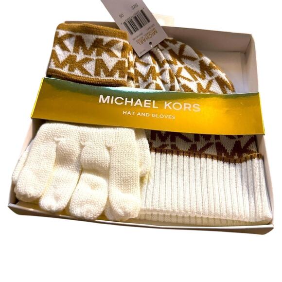 Michael Kors Monogram Beanie Hat and Gloves in Cream and Tan, New with Tag - Picture 1 of 8